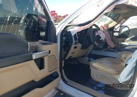 2019 Ford F-250 Lariat z USA, uszkodzony, nr VIN 1FT7W2BT2KED64300